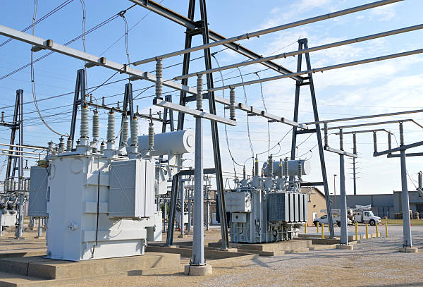 Grounding Delta Transformer Design for Enhanced System Reliability